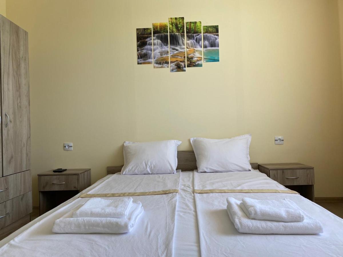 Hotel Sunrise Kalekovets Eksteriør billede